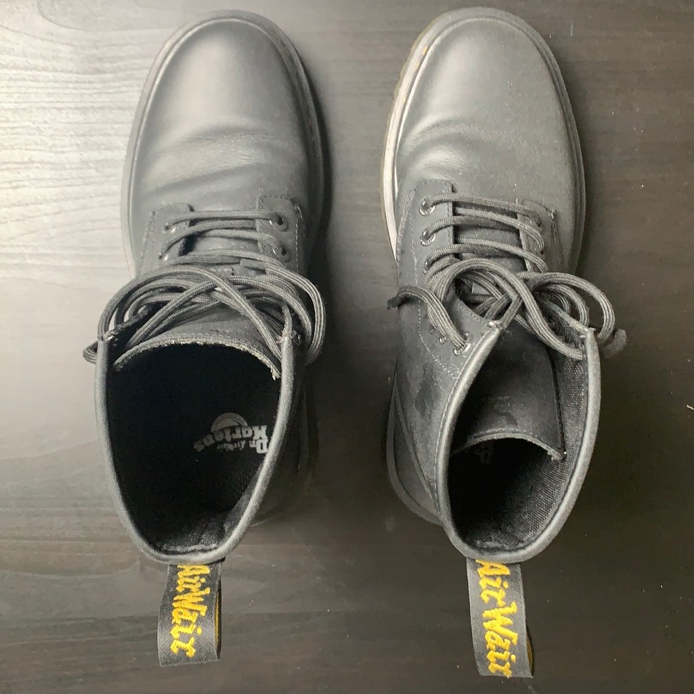 Dr. Martens Awley Boots